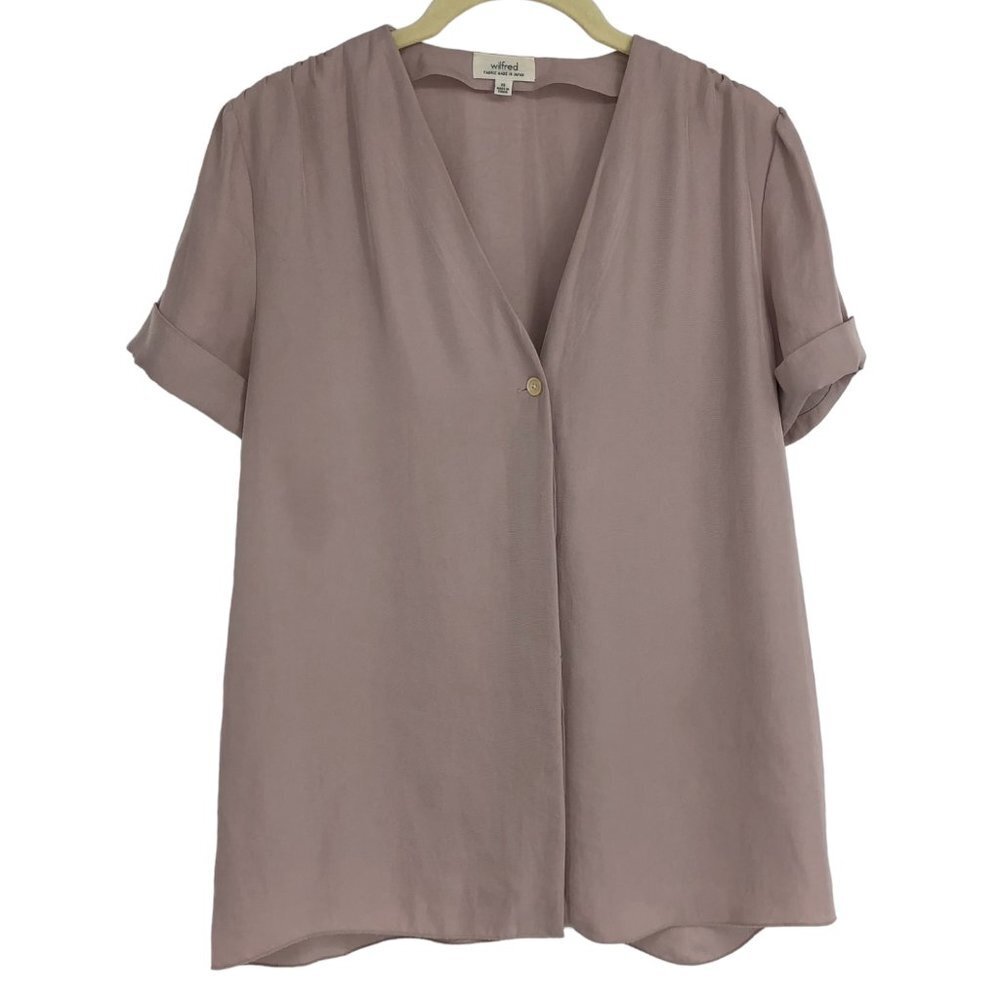 Aritzia Wilfred Lilac Short Sleeve Button Down Blouse size XS